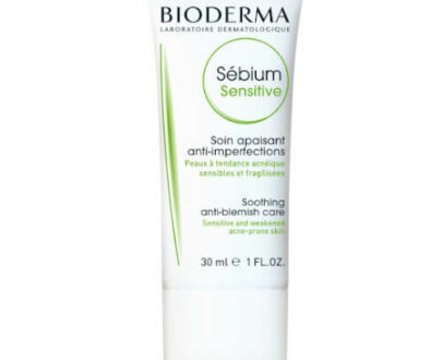 Bioderma Hydratačný upokojujúci krém pre pleť vysušenú a podráždenú liečbou akné Sébium Sensitiv e (Soothing Anti-Blemish Care ) 30 ml