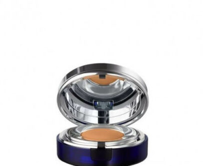 La Prairie Kompaktný make-up SPF 25 (Skin Caviar Essence-in-Foundation) 30 ml NC-20 Peche