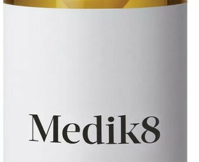 Medik8 Čistiaci pleťový olej Lipid- Balance ( Clean sing Oil) 140 ml
