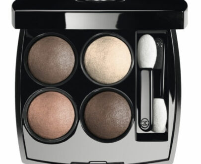 Chanel Očné tiene Les 4 Ombres (Quadra Eye Shadow) 2 g 324 Blurry Blue