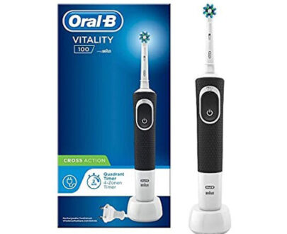 ORAL-B Vitality 100 cross action čierna elektrická zubná kefka 1 ks