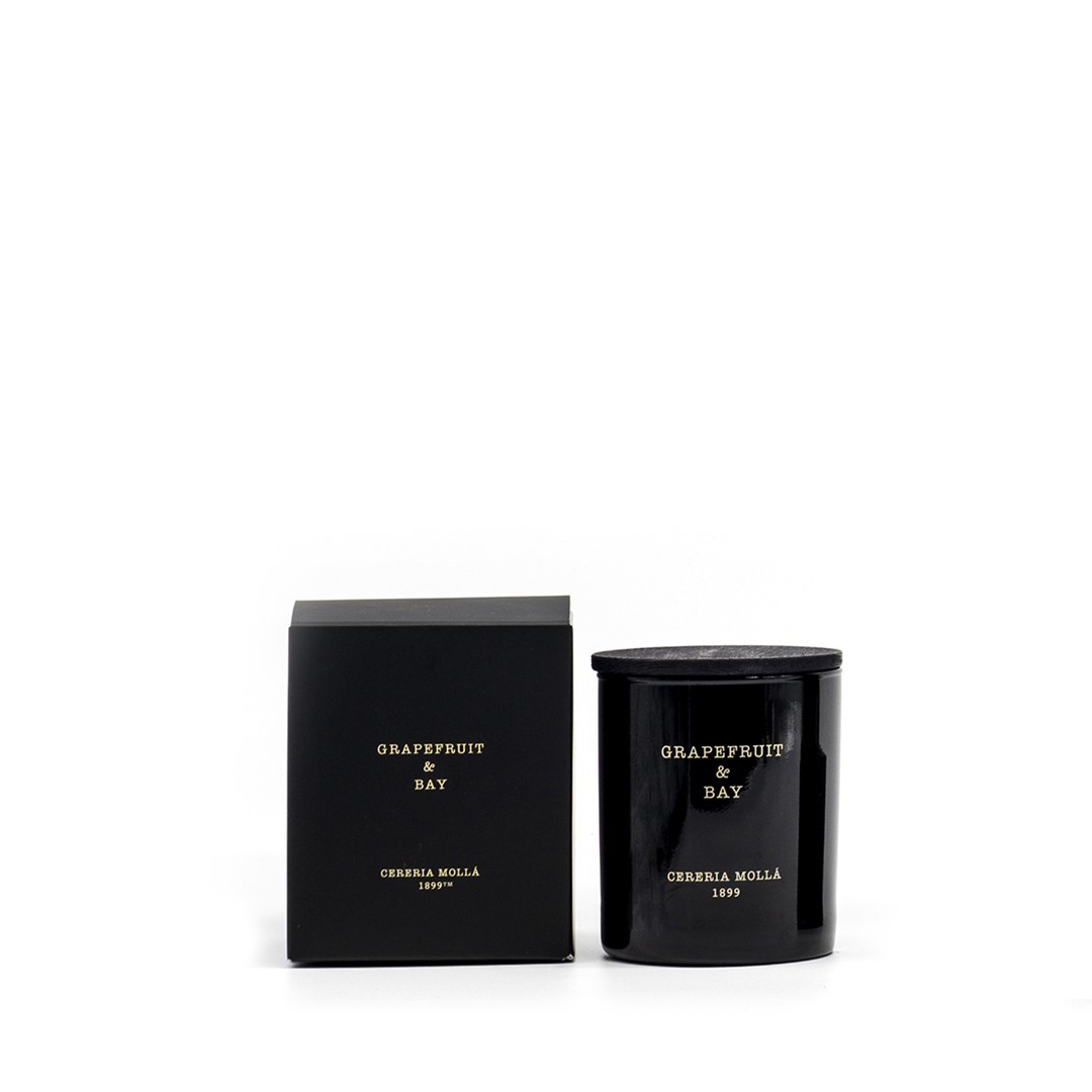 Cereria Mollá Vonná sviečka čierna Grapefruit & Bay (Candle) 230 g Cereria Mollá Vonná sviečka čierna Grapefruit & Bay (Candle) 230 g