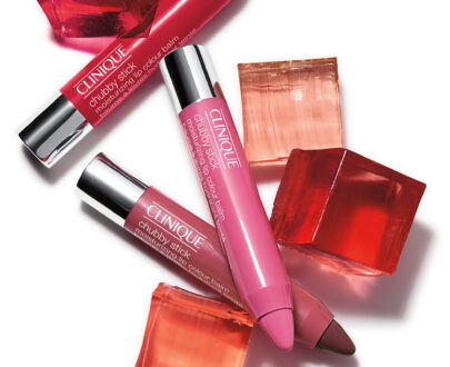 Clinique Hydratačný rúž Chubby Stick (Moisturizing Lip Colour Balm) 3 g 07 Super Strawberry