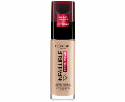 L´Oréal Paris 32-hodinový make-up Infaillible SPF 25 30 ml 220 Sand