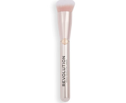Revolution Štetec na tvár R8 Create (Angled Foundation Brush)