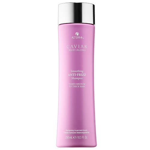 Alterna Šampón pre nepoddajné a krepaté vlasy Caviar Anti-Aging ( Smoothing Anti-Frizz Shampoo) 487 ml Alterna Šampón pre nepoddajné a krepaté vlasy Caviar Anti-Aging ( Smoothing Anti-Frizz Shampoo) 487 ml