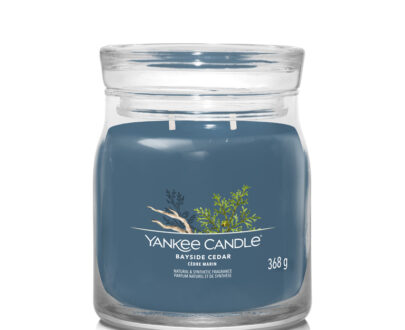 Yankee Candle Aromatická sviečka Signature sklo stredná Bayside Cedar 368 g