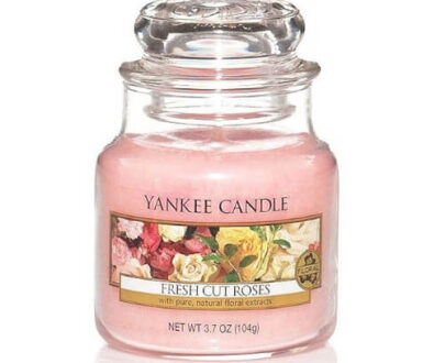 Yankee Candle Aromatická sviečka Classic malá Fresh Cut Roses 104 g