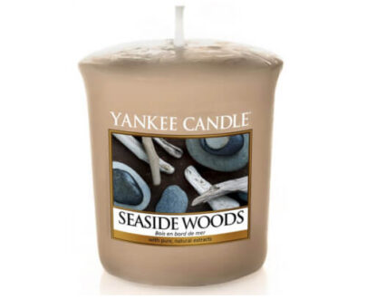 Yankee Candle Aromatická votívny sviečka Seaside Woods 49 g