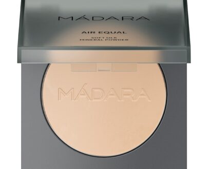 MÁDARA Hodvábny minerálny púder Air Egual (Soft Silk Mineral Powder) 9 g 01 Fair