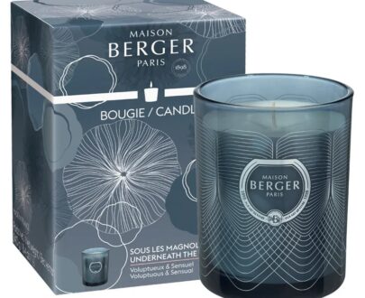 Maison Berger Paris Vonná sviečka Molecule Pod magnóliami modrá Underneath the Magnolia s 240 g