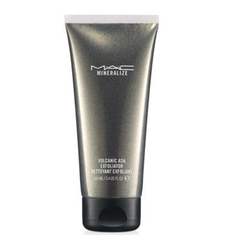 MAC Cosmetics Pleťový peeling Mineralize (Volcanic Ash Exfoliator) 100 ml MAC Cosmetics Pleťový peeling Mineralize (Volcanic Ash Exfoliator) 100 ml